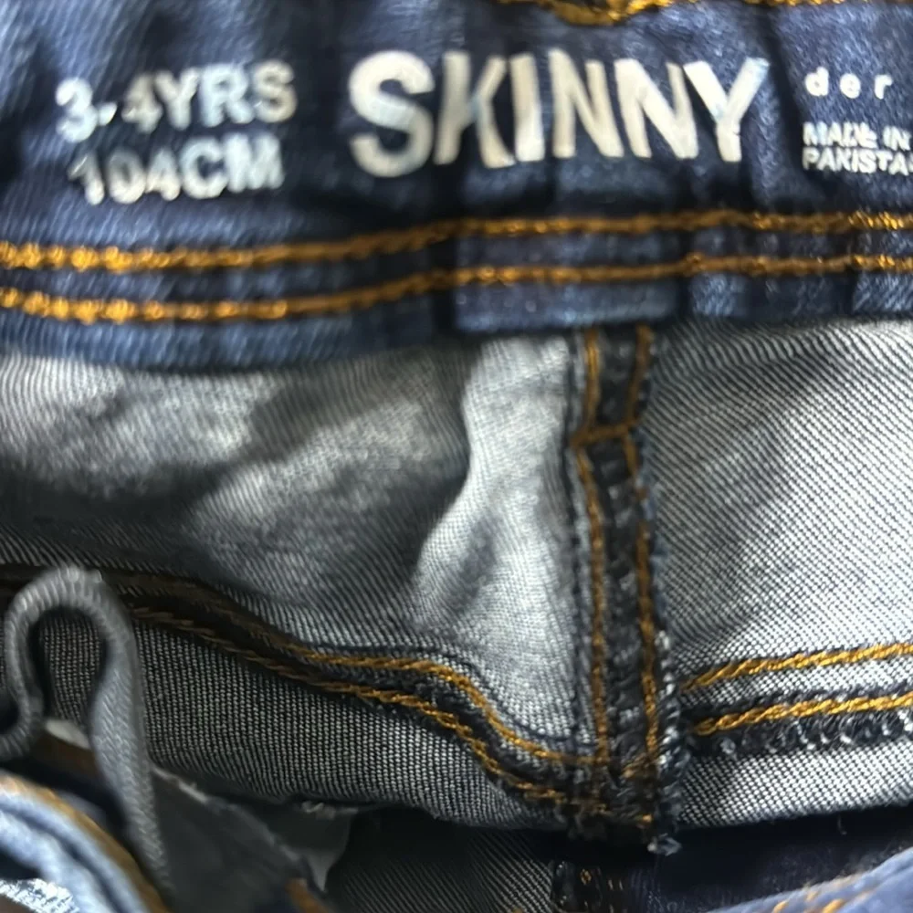 Denmin & Co Distress Denmin Jeans Size:3-4 Yrs